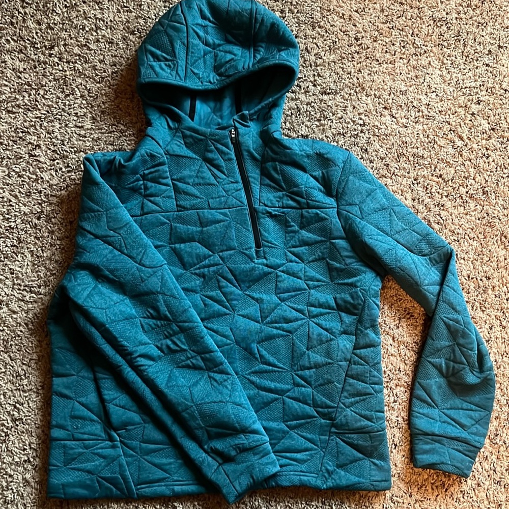 The North face sweatshirt